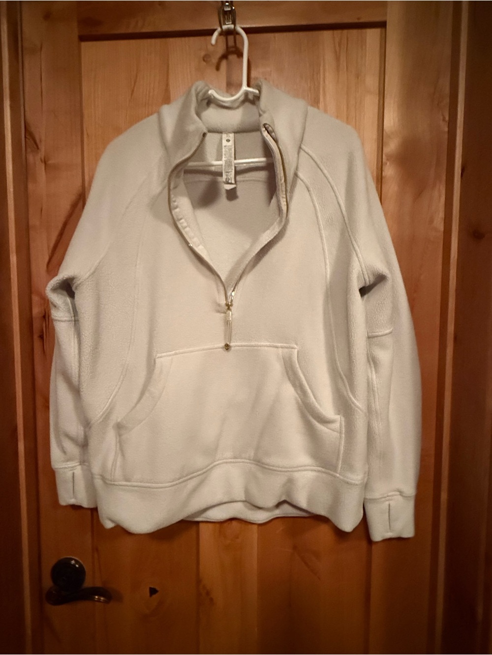 Lululemon Women’s Light Cream Half-Zip Pullover Fleece